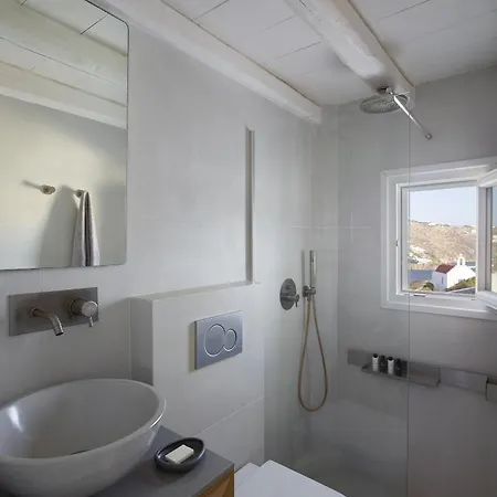 アパートホテル Kallos Of Mykonos - Previous Leonis Summer 4*