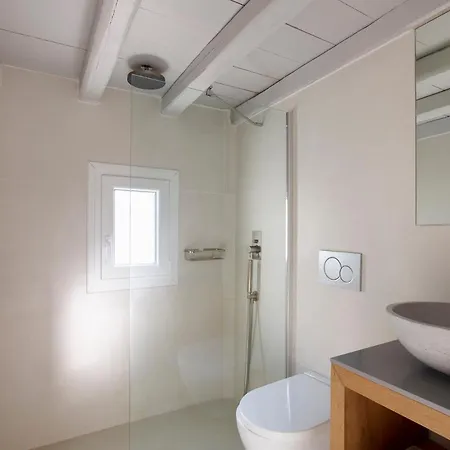 アパートホテル Kallos Of Mykonos - Previous Leonis Summer 4*