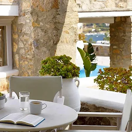 Aparthotel Kallos Of Mykonos 4*