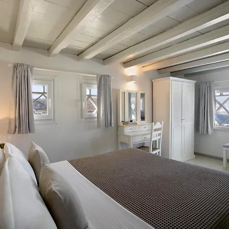 Kallos Of Mykonos - Previous Leonis Summer